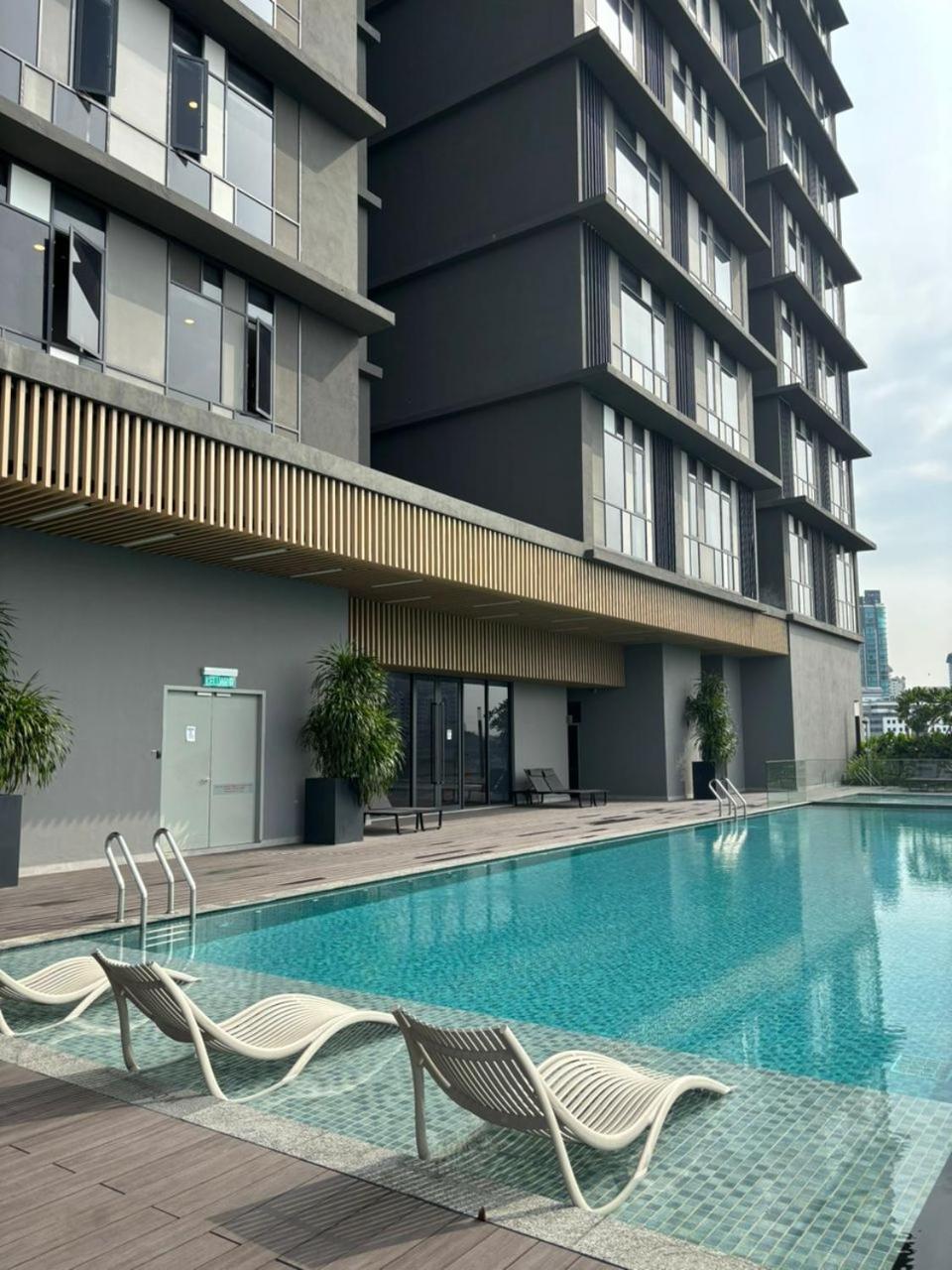 الشقق الفندقية كوالالمبورفي  Societe By Bamboo Hospitality المظهر الخارجي الصورة